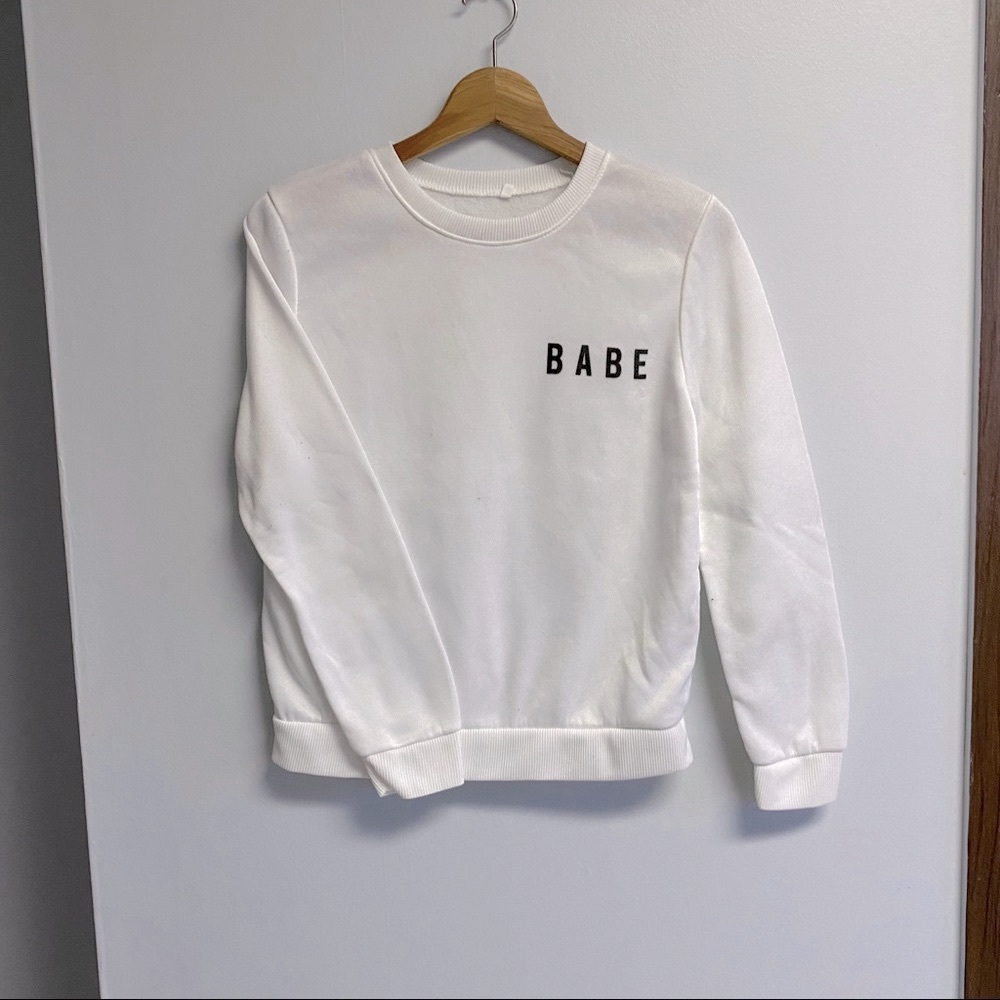 NEW BOUTIQUE LIGHT WEIGHT SWEATSHIRT - SMALL, MEDIUM, LARGE OR XL - Picture 4 of 4